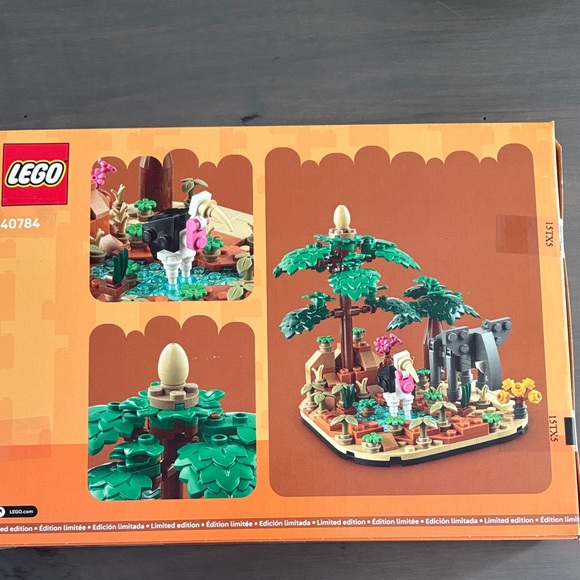 Lego Green and Orange Tropical Island Building Set - Picture 2 of 2